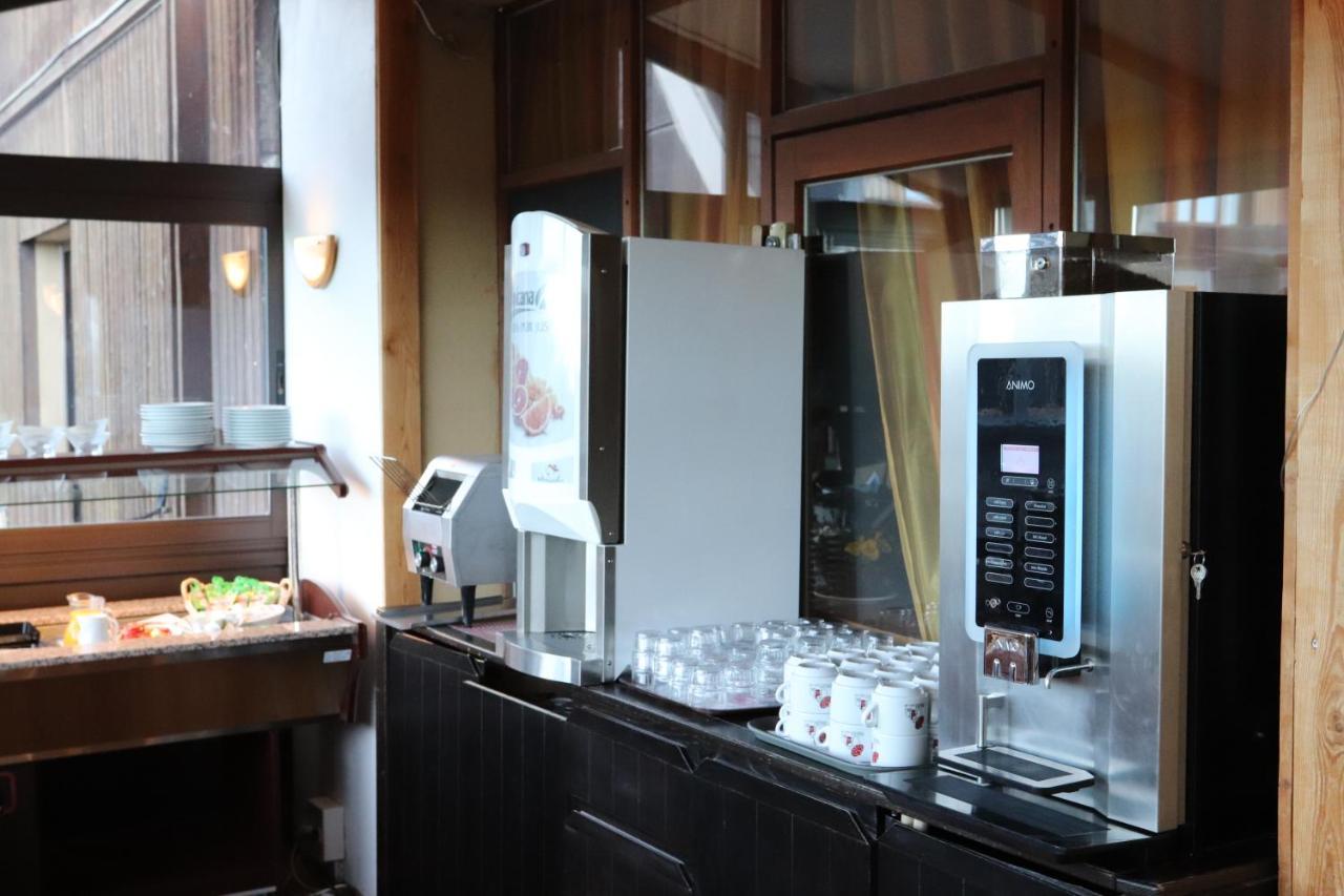 Hotel Saint Jean Montclar  Bagian luar foto